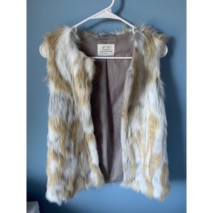 Zara Fur Vest